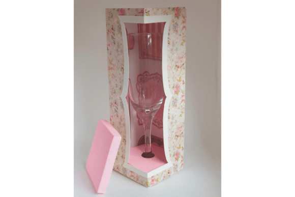 Preview of prosecco glass gift box SVG design