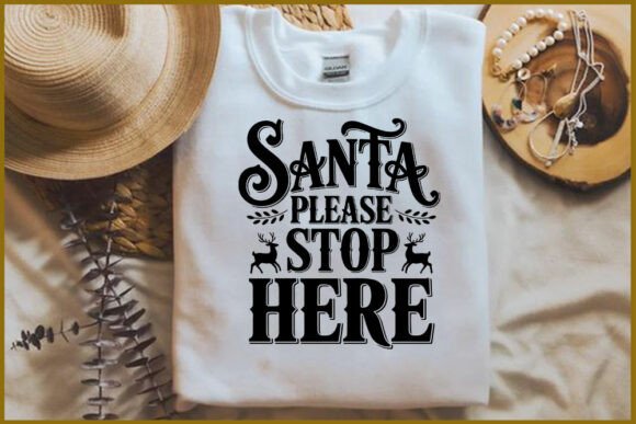 Preview of vintage Christmas SVG bundle for crafting