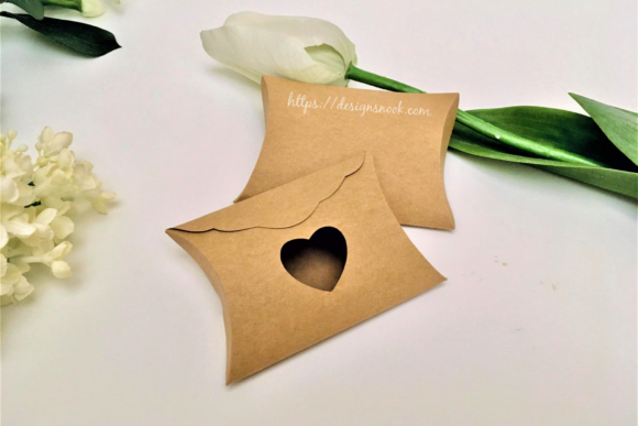Cricut-friendly pillow box SVG template for gift packaging