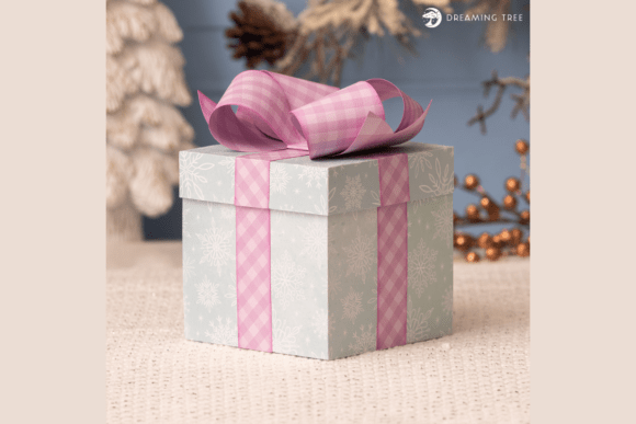Cricut-compatible winter explosion box SVG design